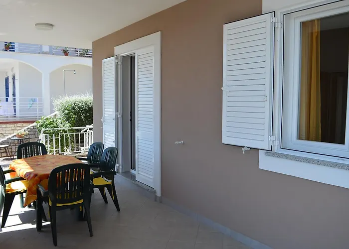 Flavia 아파트 라벡